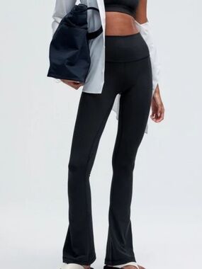 Lululemon 2 Align Mini Flare Pant Regular High Rise Leggings Tights Pants Black